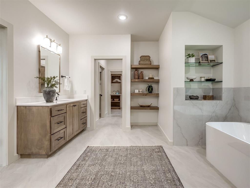 14117 North Ridge Drive