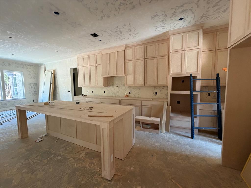13225 Lost Creek Trail