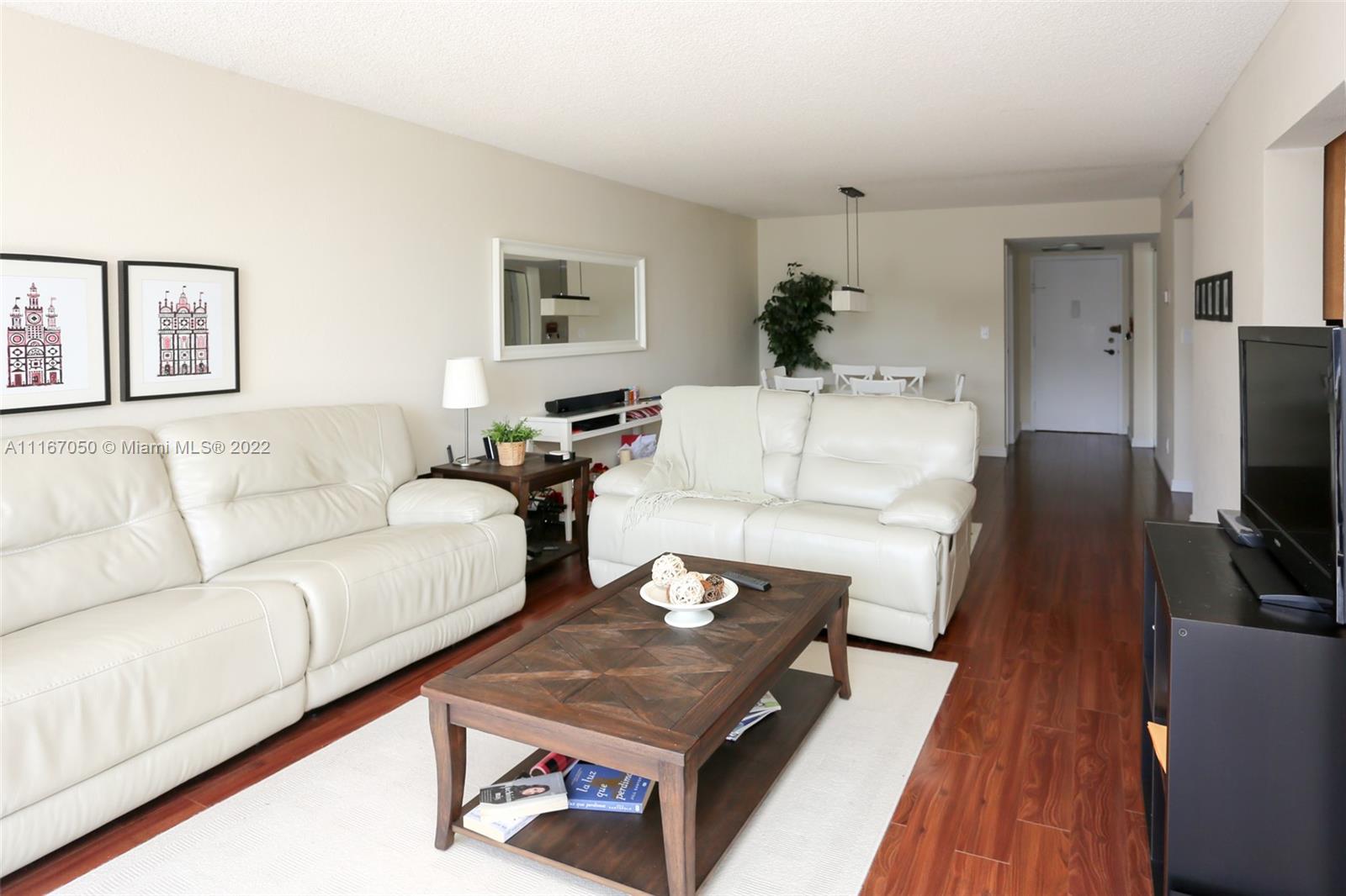 800 Parkview Dr Unit: 518