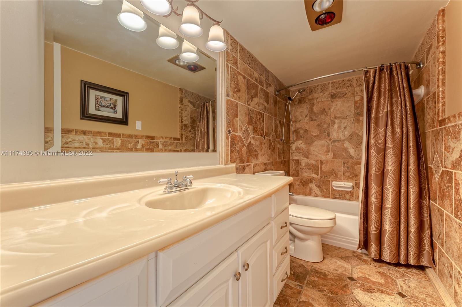 801 S Ocean Dr Unit: 803