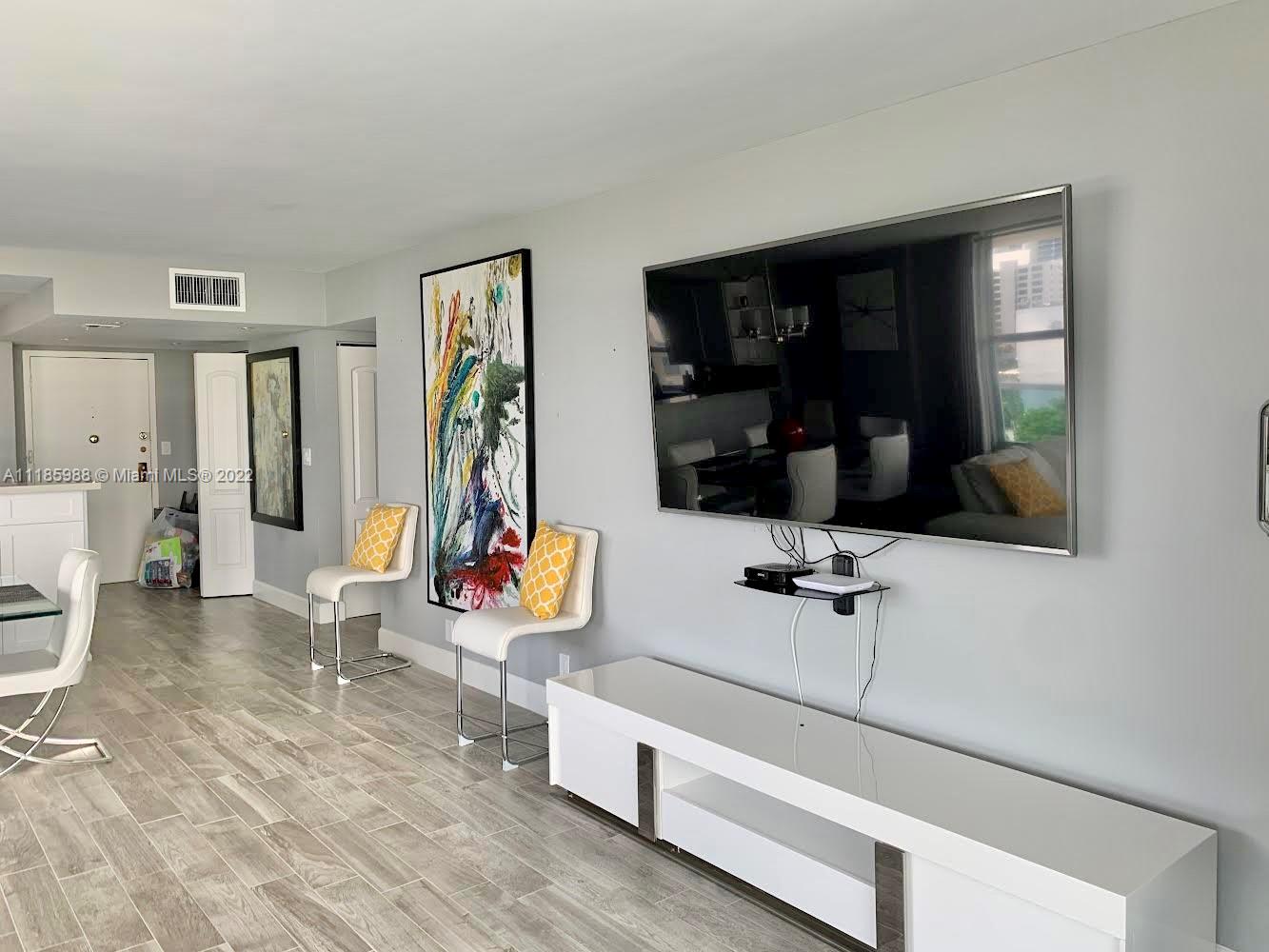 3800 S Ocean Dr Unit: 821
