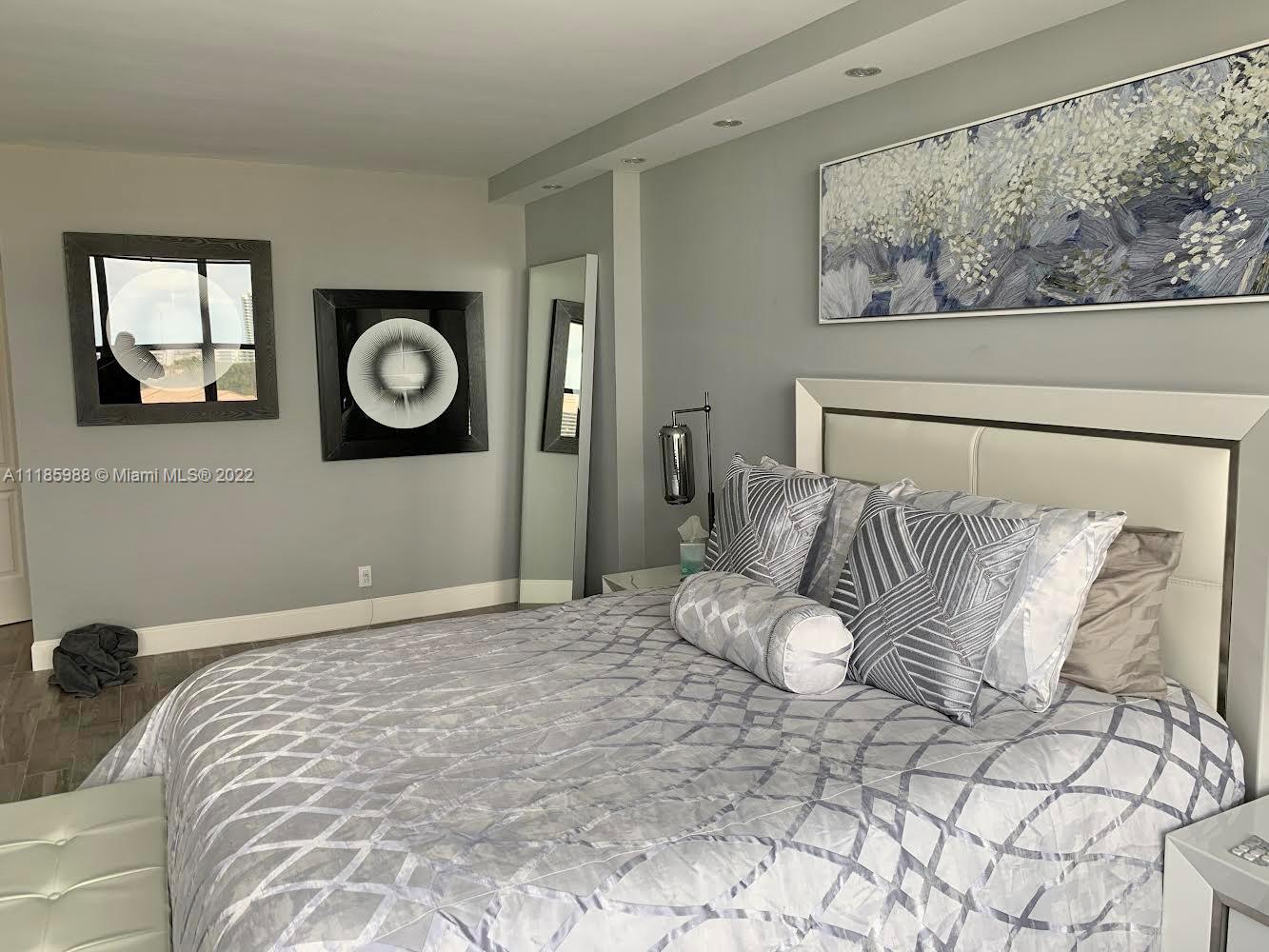 3800 S Ocean Dr Unit: 821