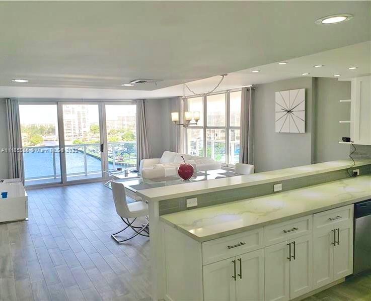 3800 S Ocean Dr Unit: 821