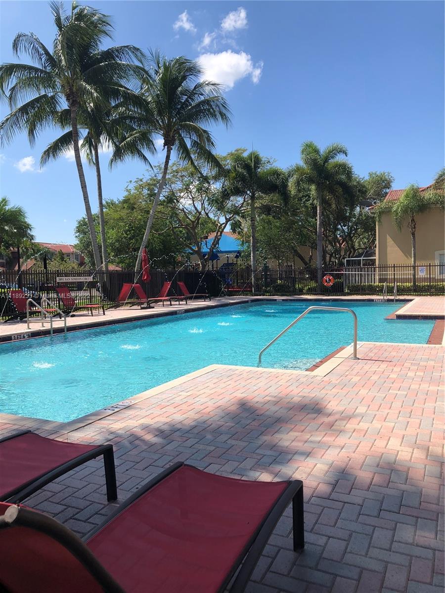 3954 San Simeon Ln Unit: *