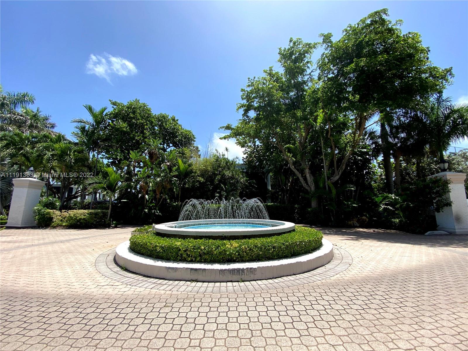 1698 S Ocean Ln Unit: 170