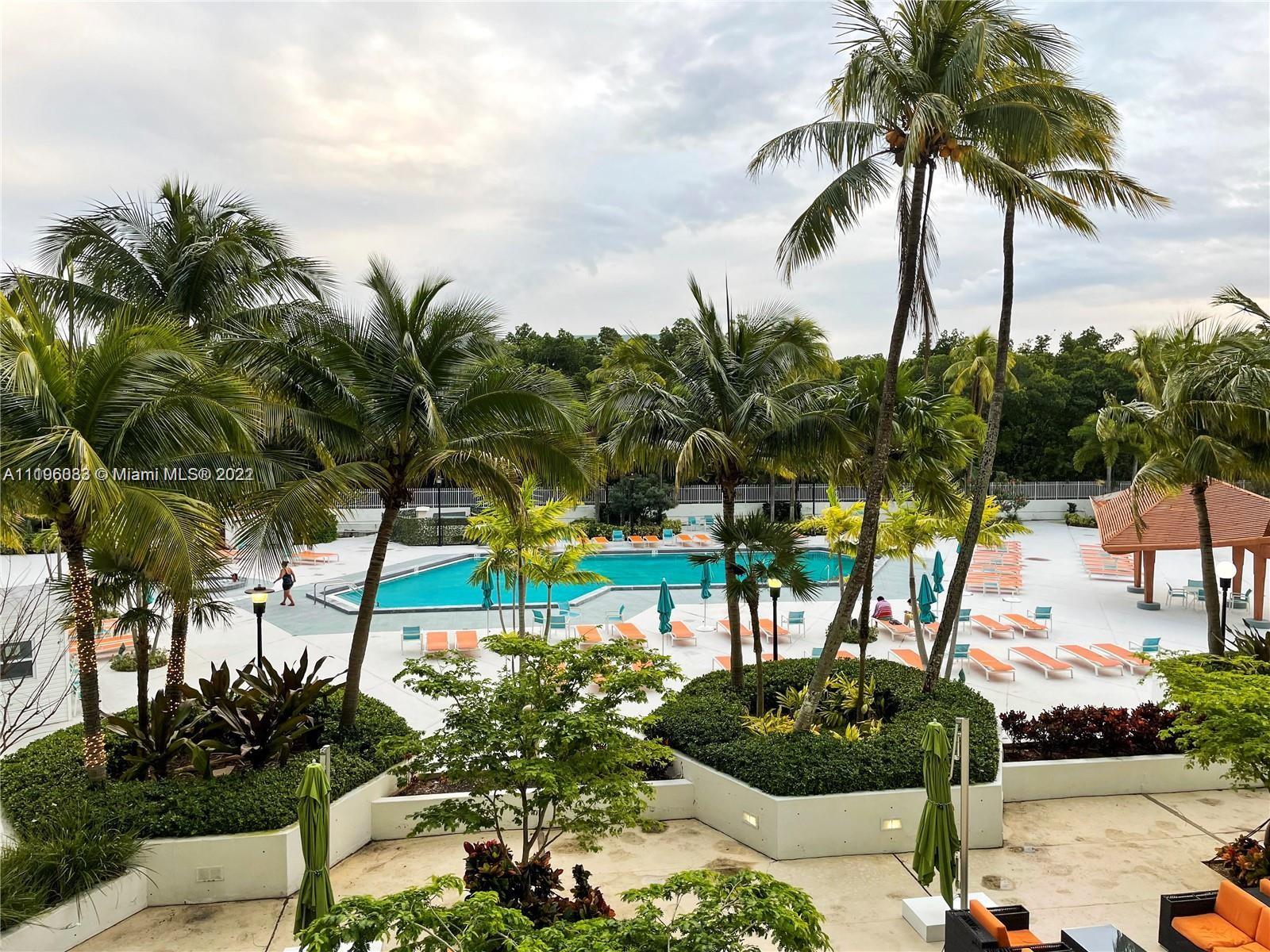 100 Bayview Dr Unit: 224