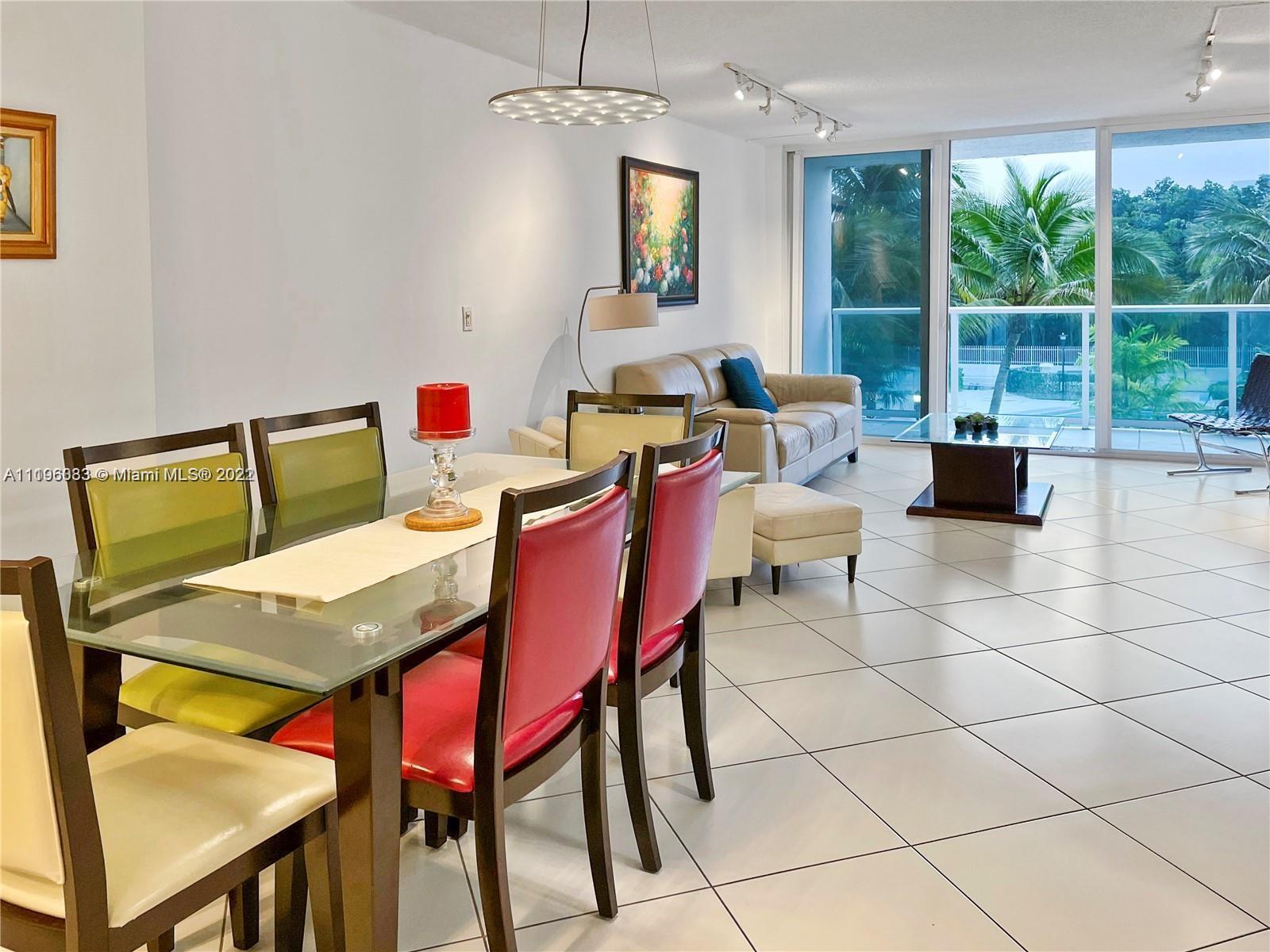 100 Bayview Dr Unit: 224