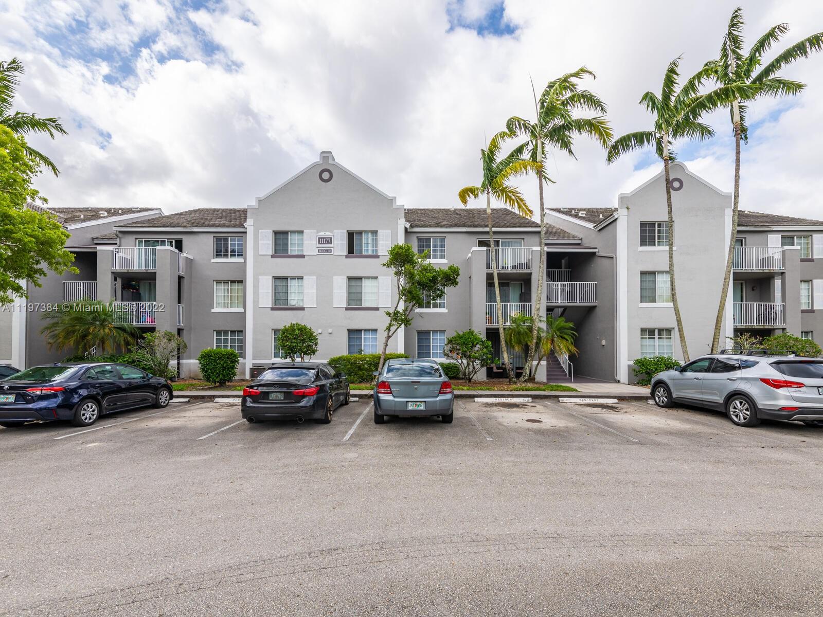 11177 SW 8th St Unit: 106