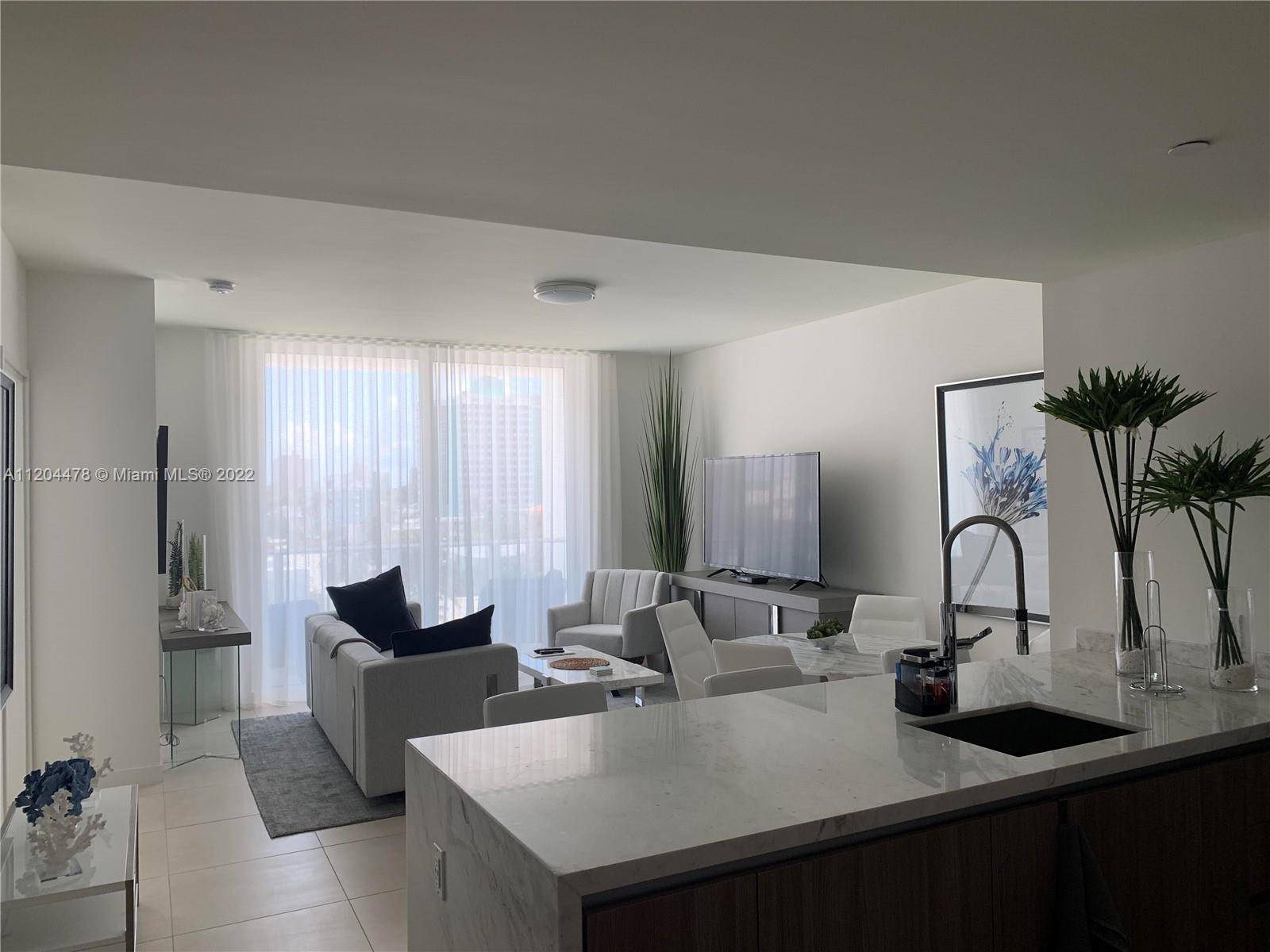 401 N Birch Rd Unit: 614