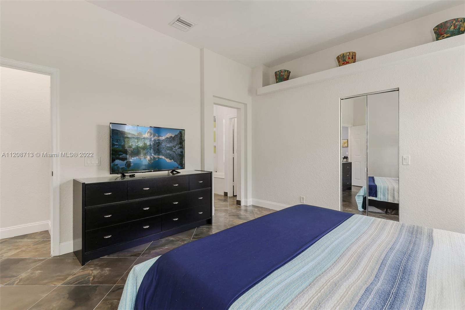 716 Conservation Dr