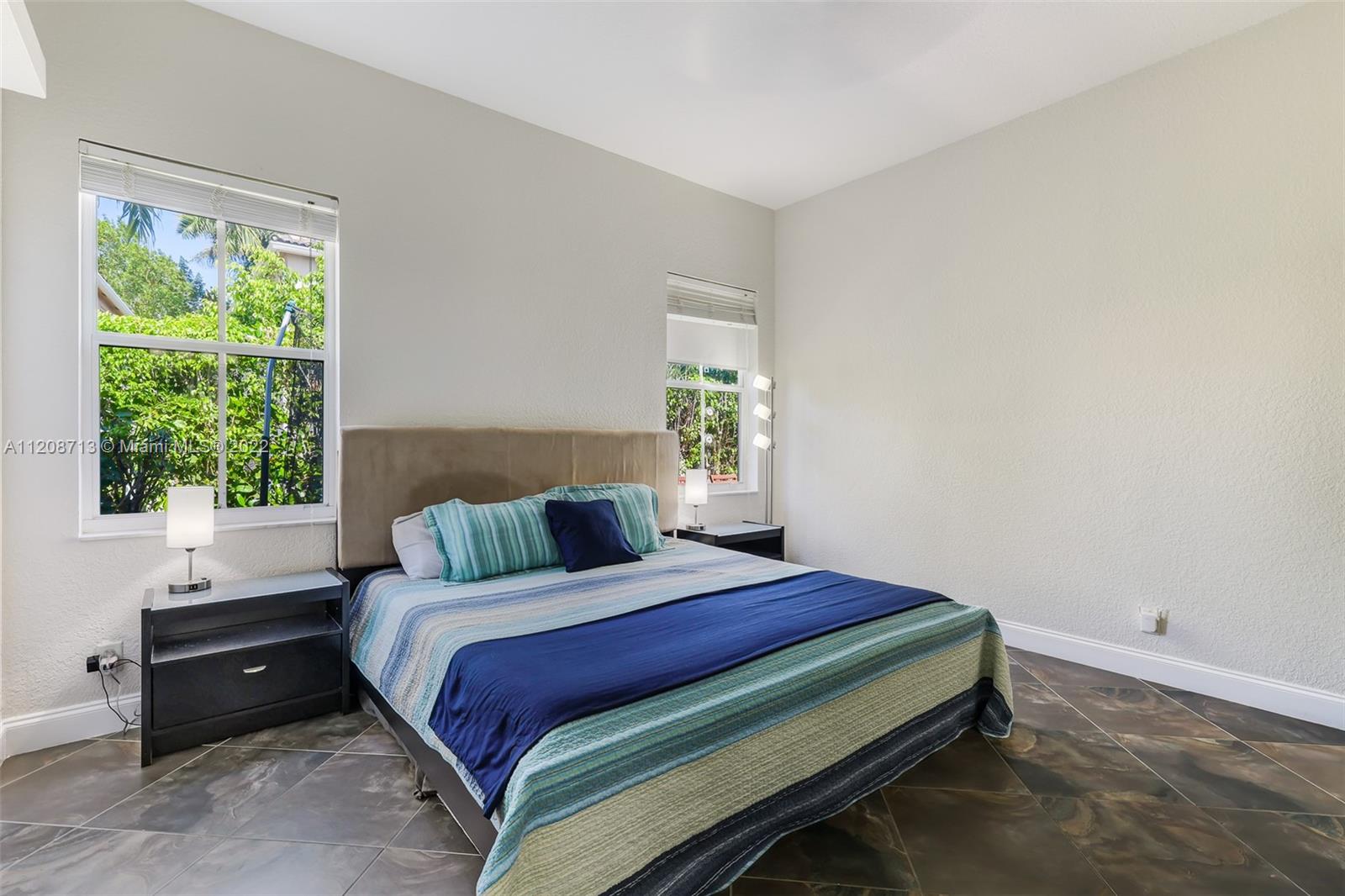 716 Conservation Dr