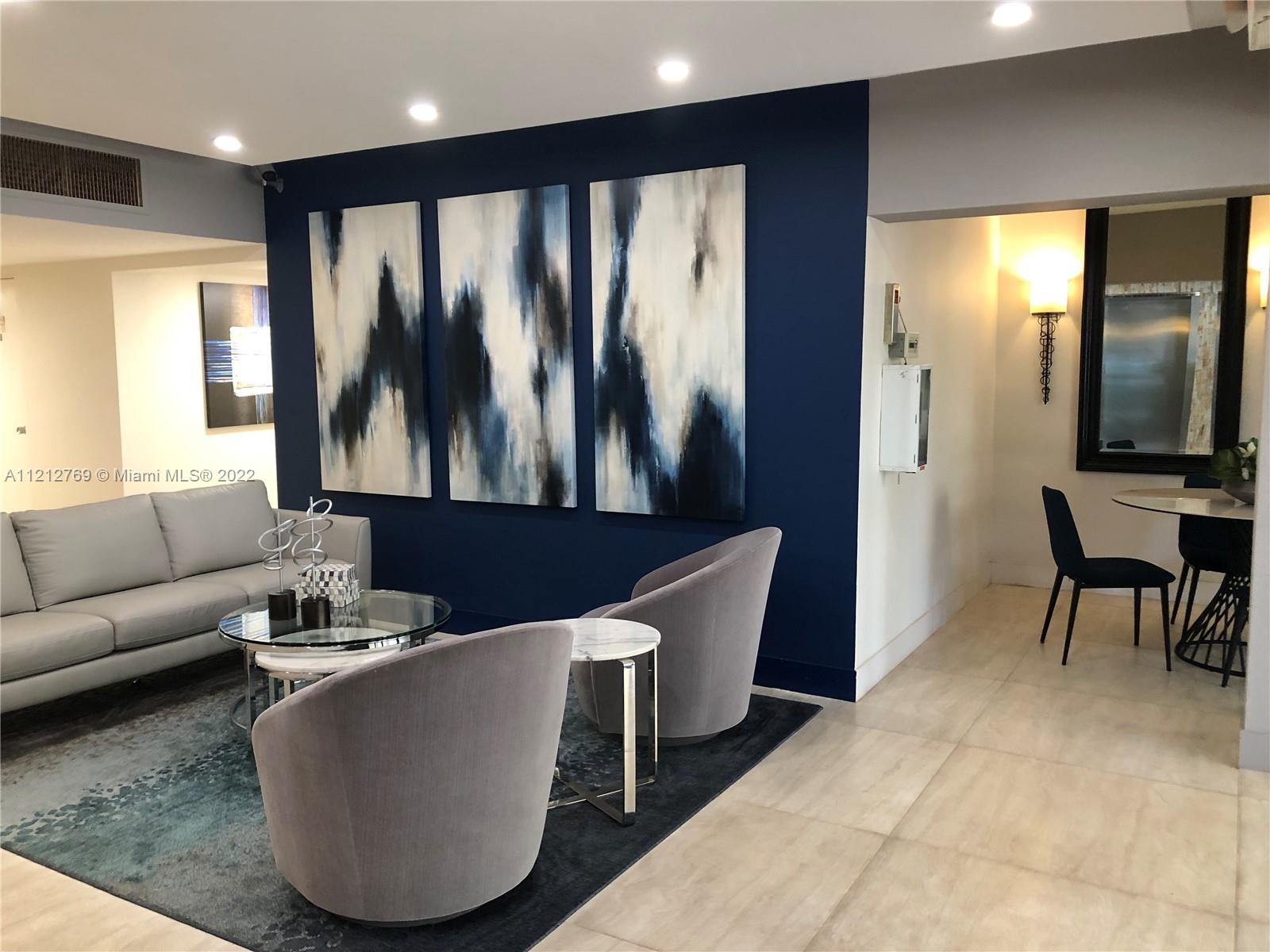 565 Oaks Ln Unit: 401