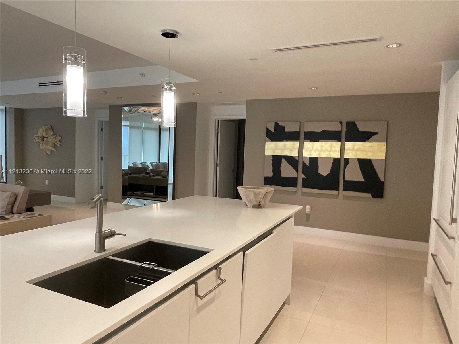 2205 S Surf Rd Unit: 3A