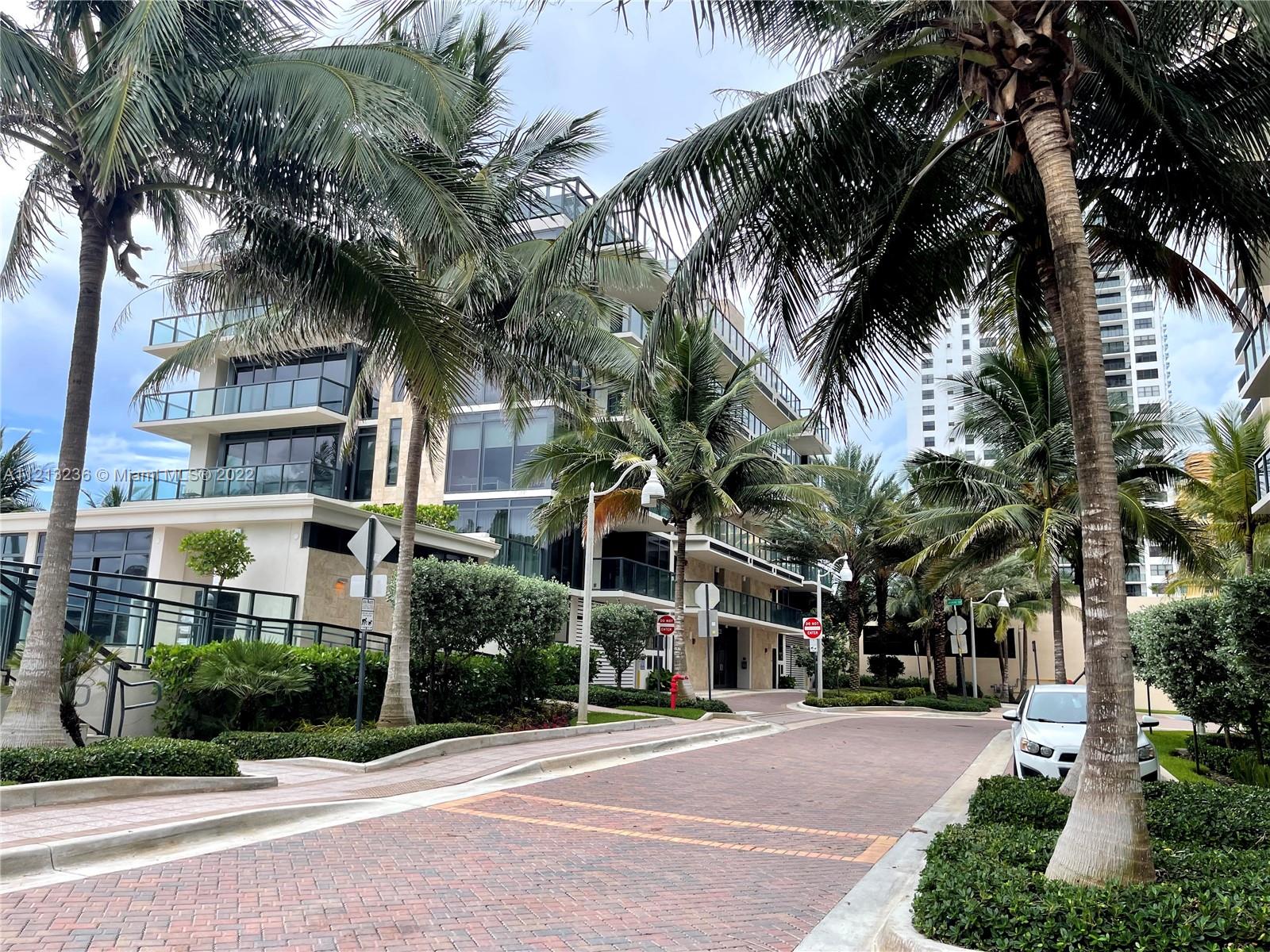2205 S Surf Rd Unit: 3A