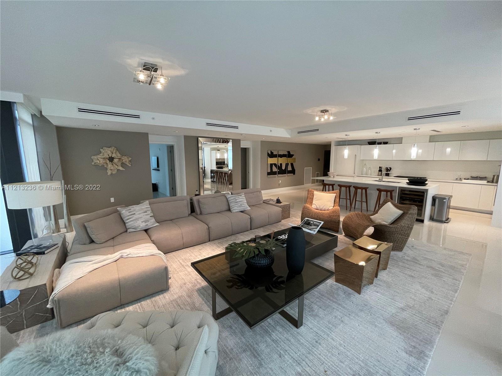 2205 S Surf Rd Unit: 3A