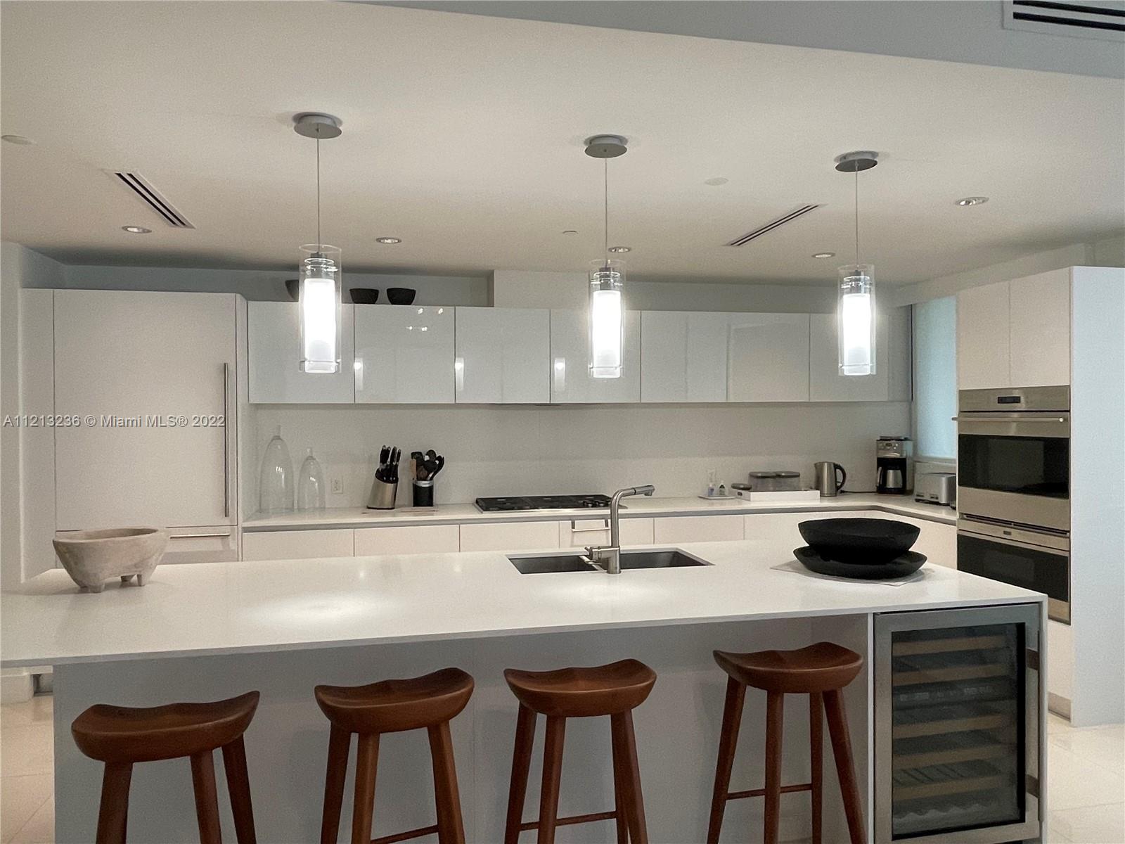 2205 S Surf Rd Unit: 3A