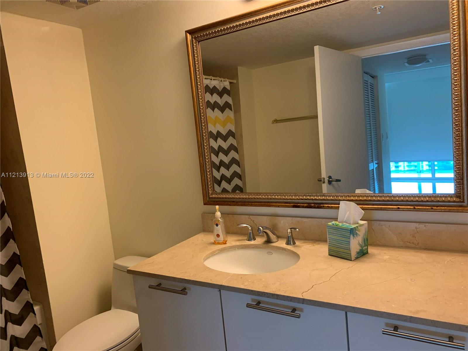 1800 N Bayshore Dr Unit: 2802
