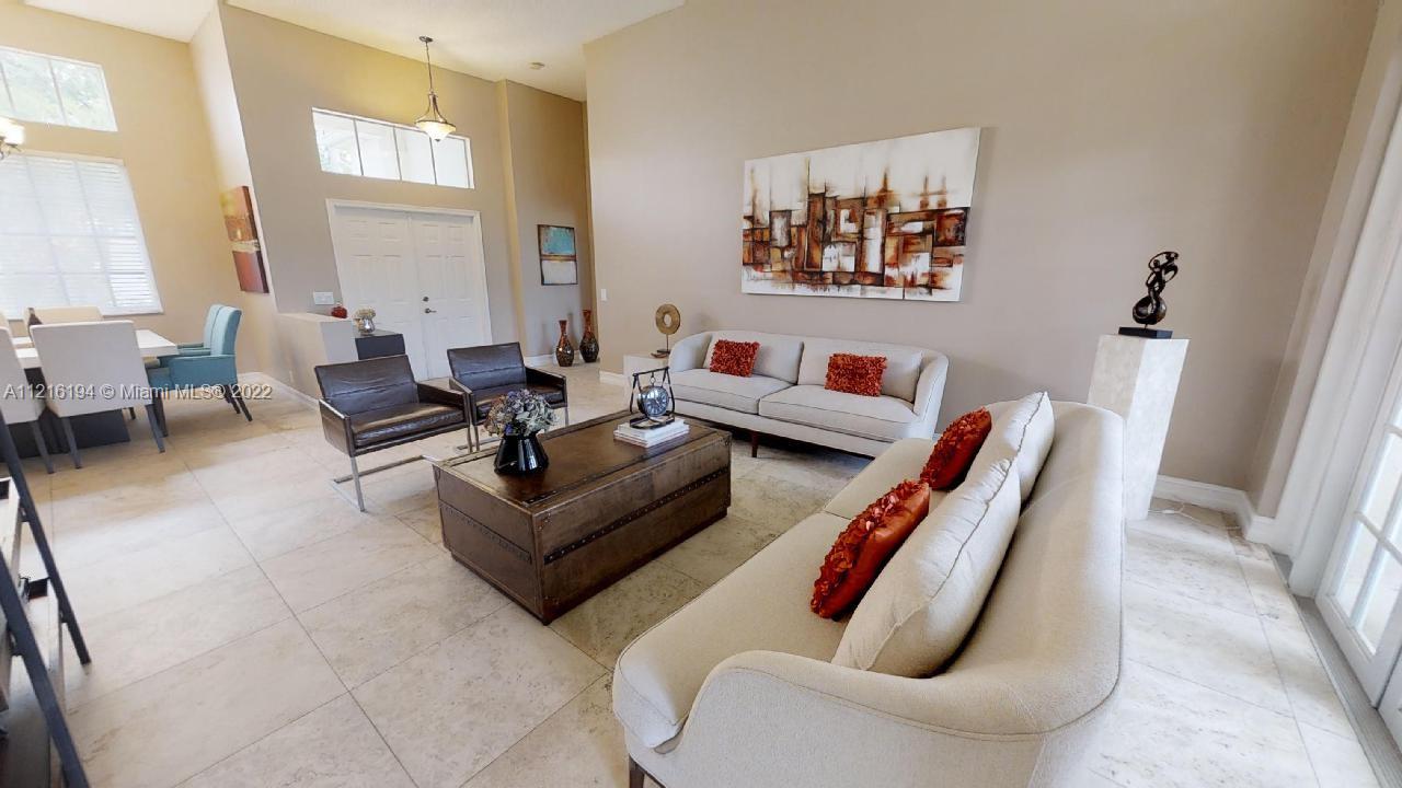 849 Crestview Cir