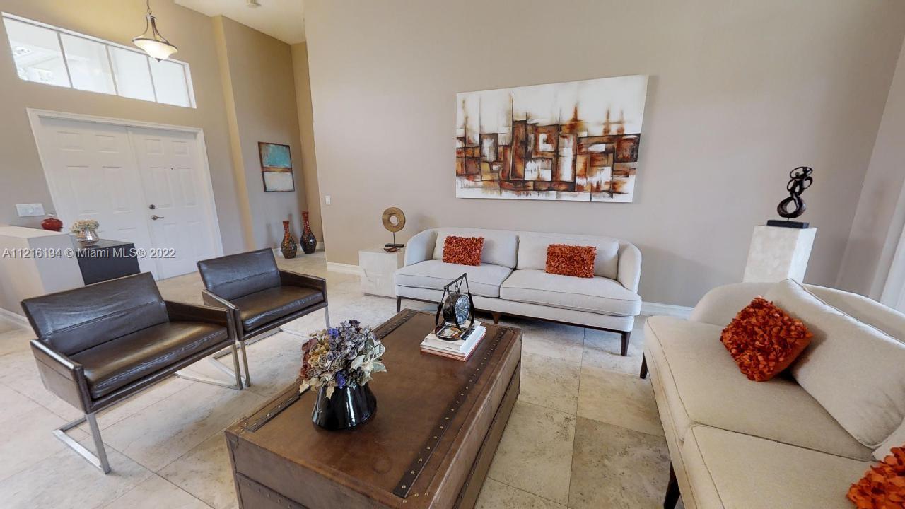 849 Crestview Cir