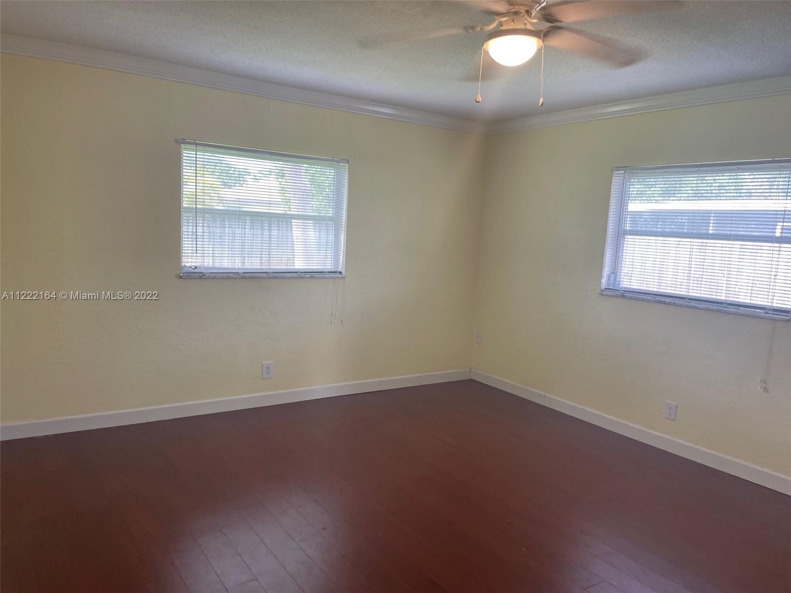 9607 NW 66th St Unit: 0