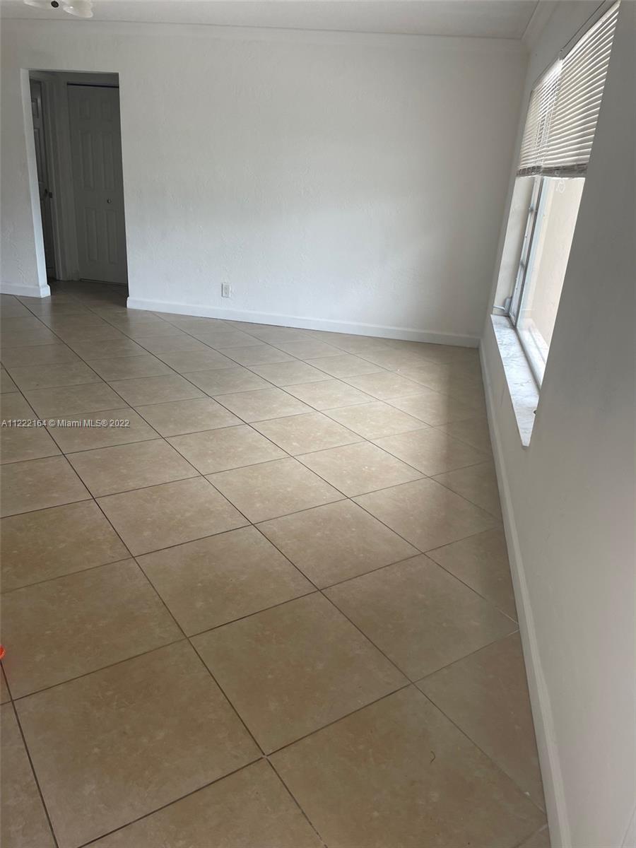 9607 NW 66th St Unit: 0
