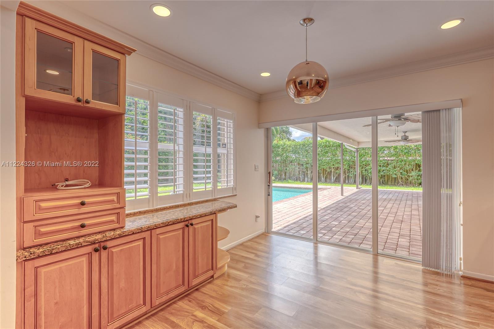 1400 SW 72nd Ave