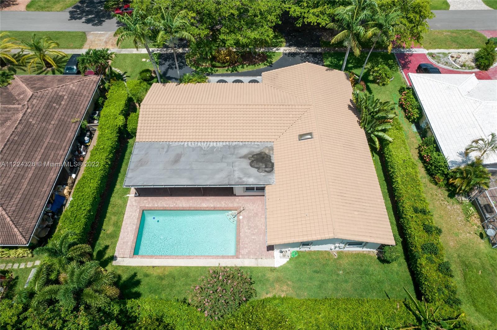 1400 SW 72nd Ave