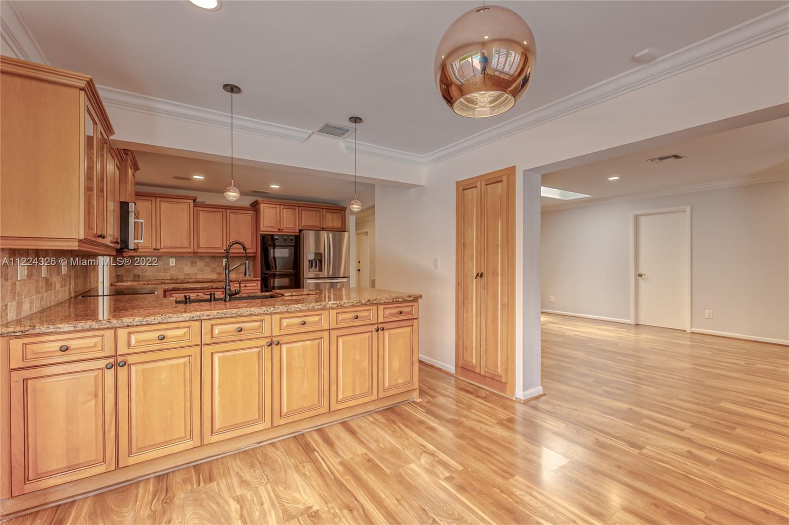 1400 SW 72nd Ave