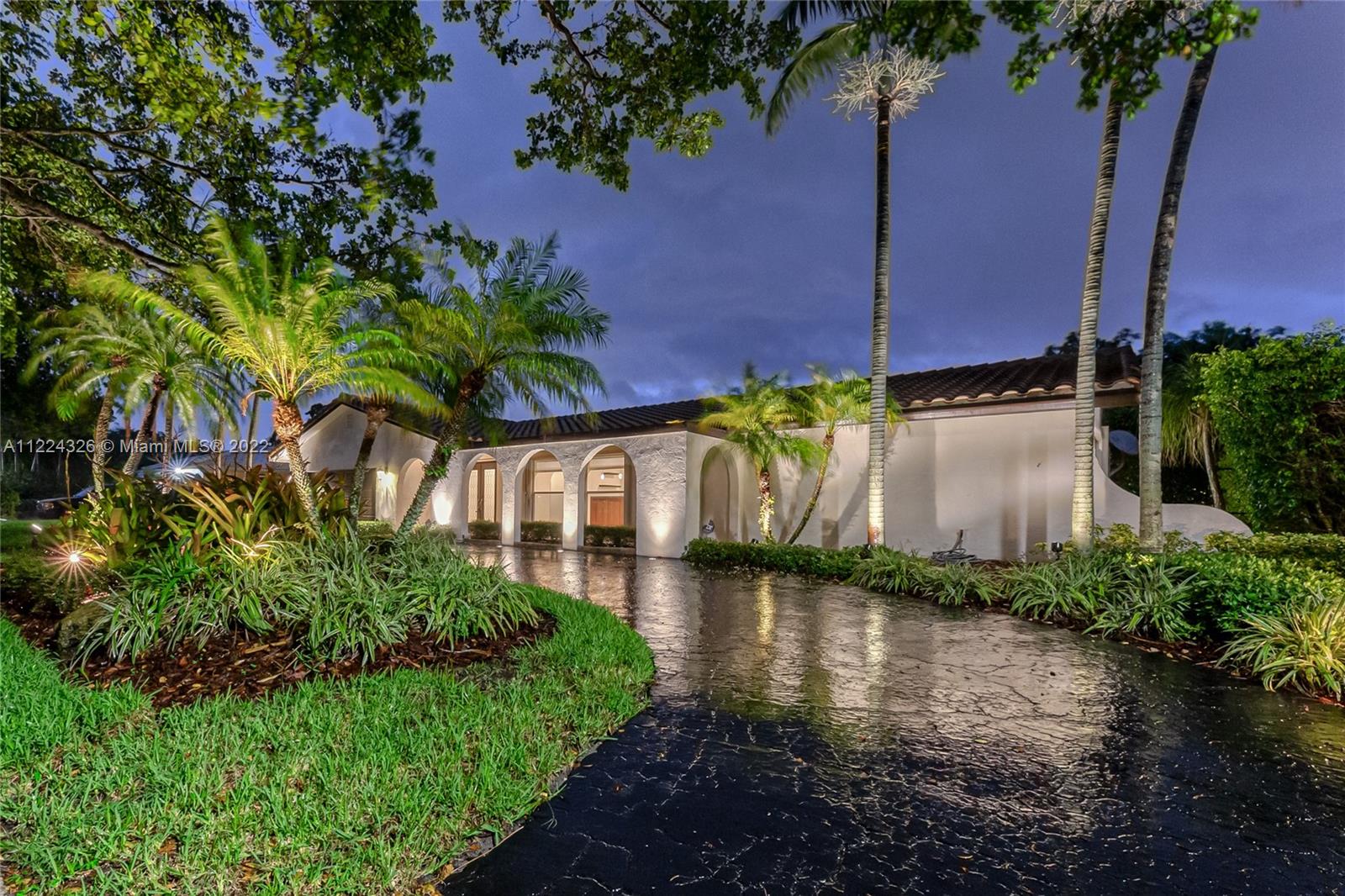 1400 SW 72nd Ave