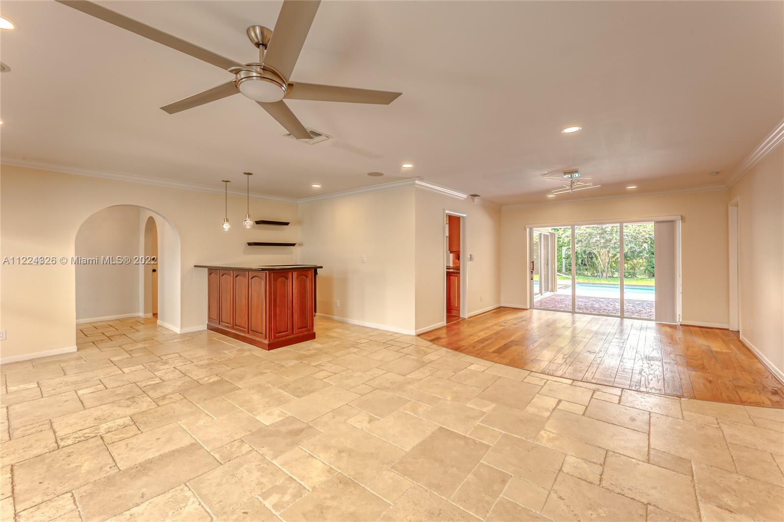 1400 SW 72nd Ave