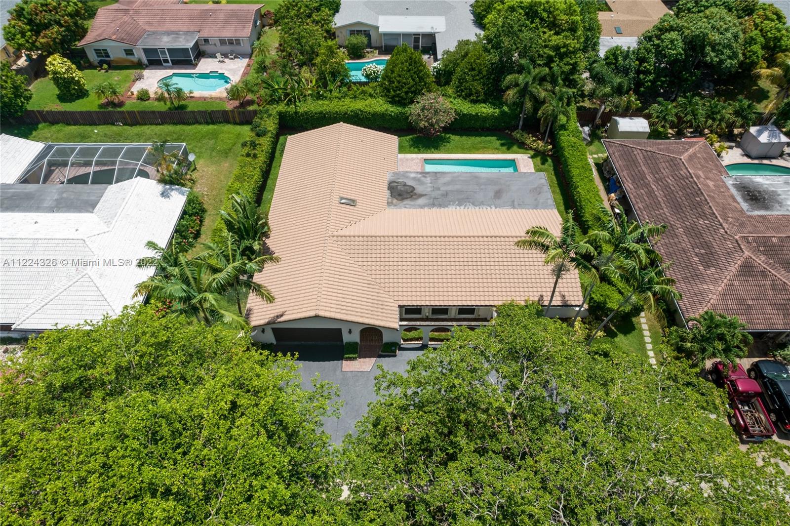 1400 SW 72nd Ave