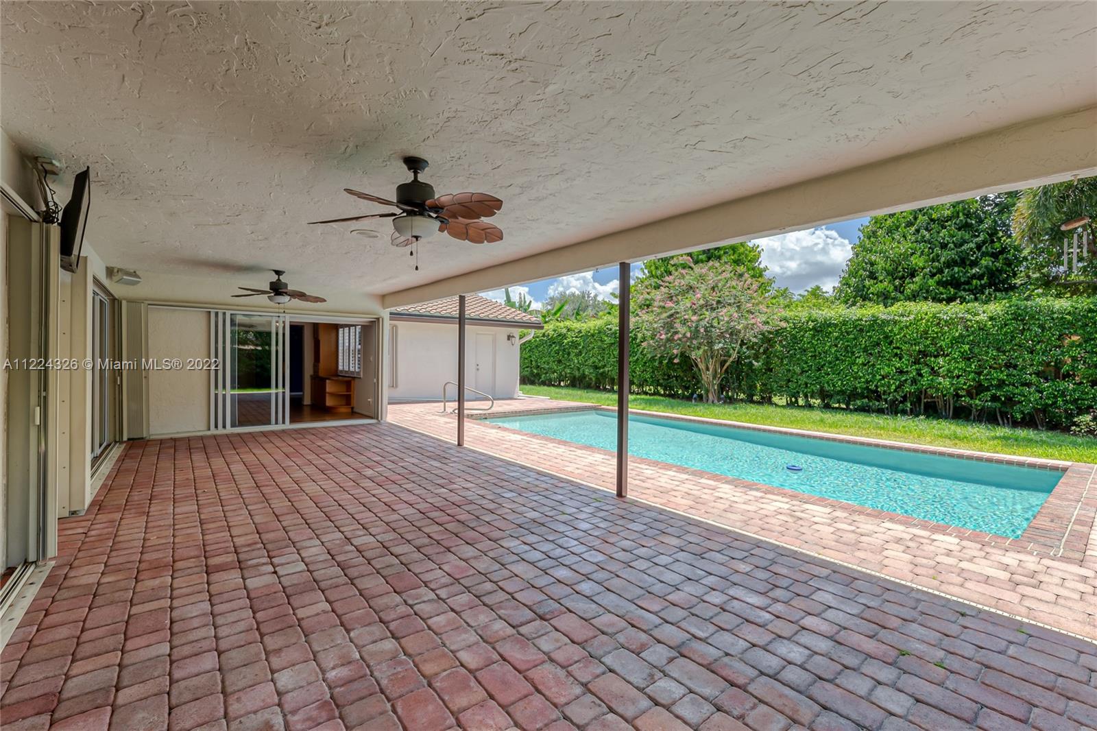 1400 SW 72nd Ave