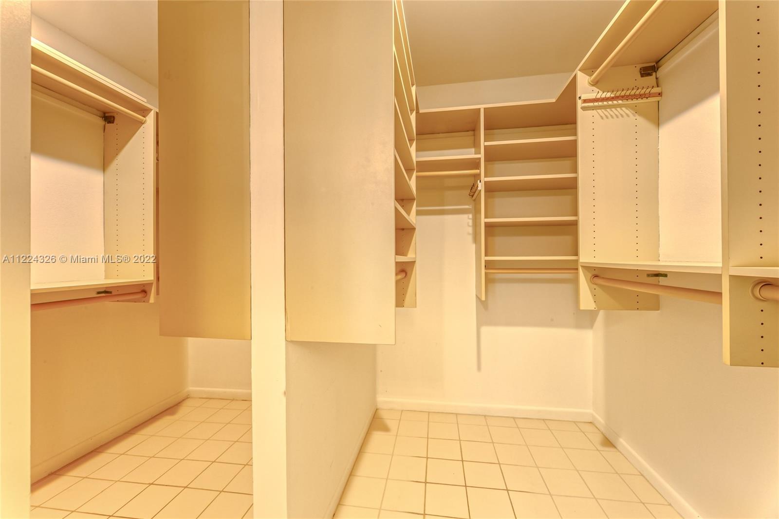 1400 SW 72nd Ave