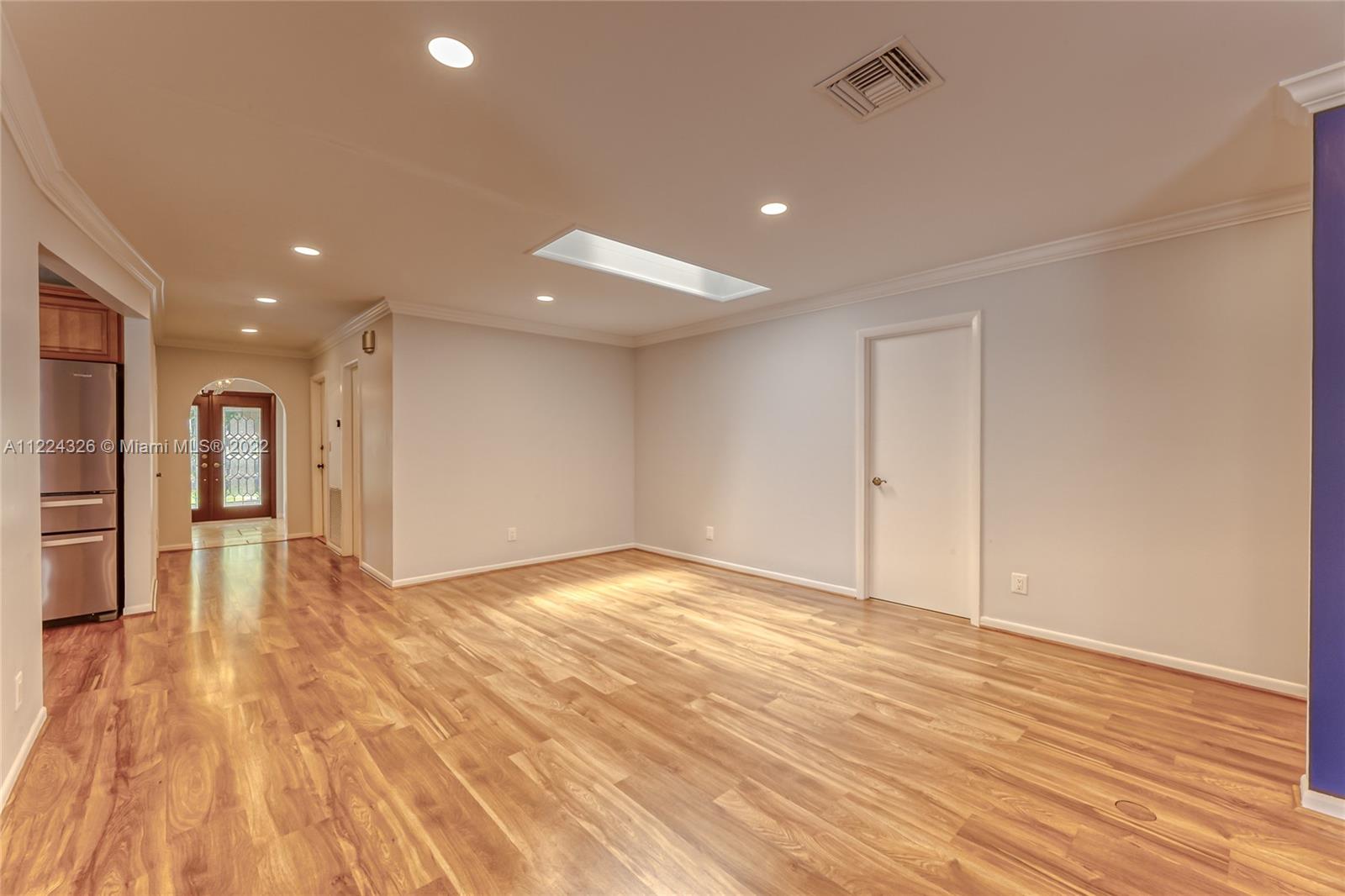 1400 SW 72nd Ave