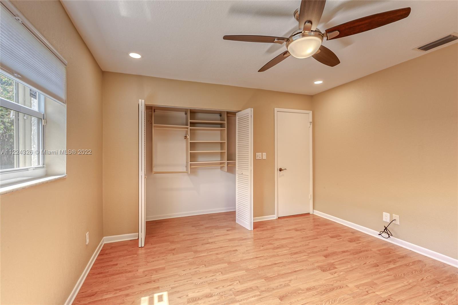 1400 SW 72nd Ave