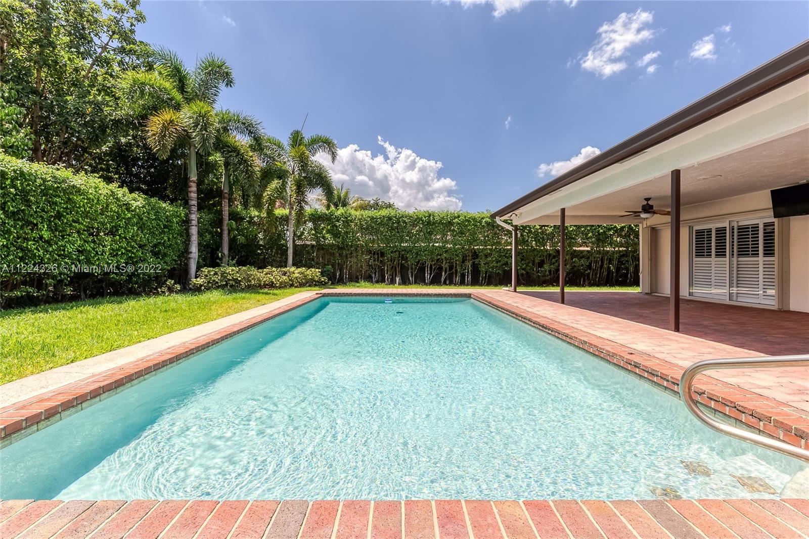 1400 SW 72nd Ave
