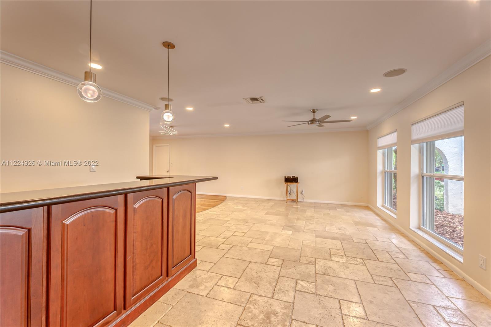 1400 SW 72nd Ave