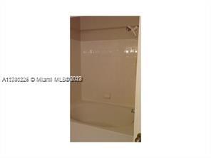 4 Simonton Cir
