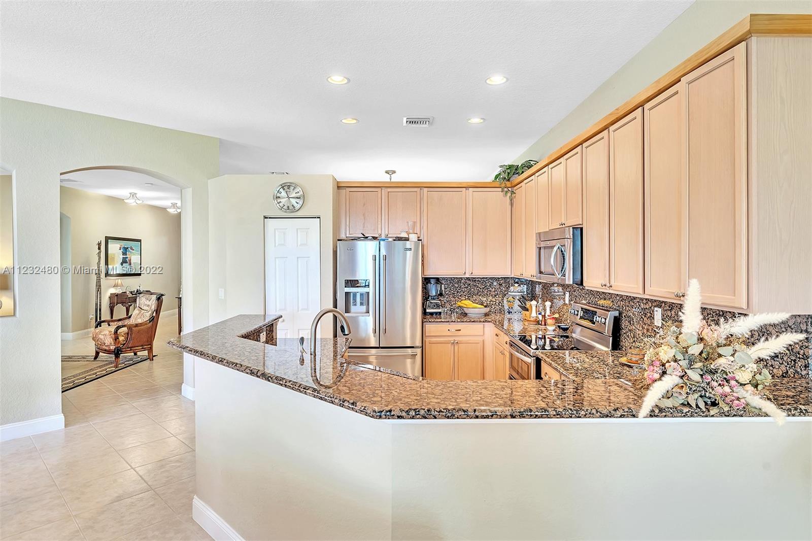 19461 Stonebrook St Unit: 19461
