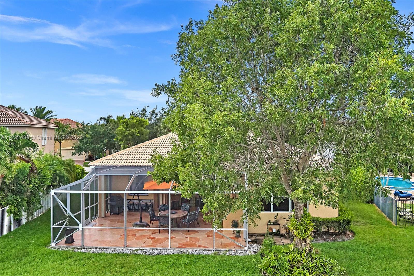 19461 Stonebrook St Unit: 19461