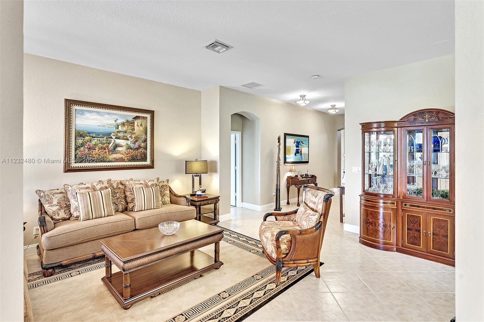 19461 Stonebrook St Unit: 19461
