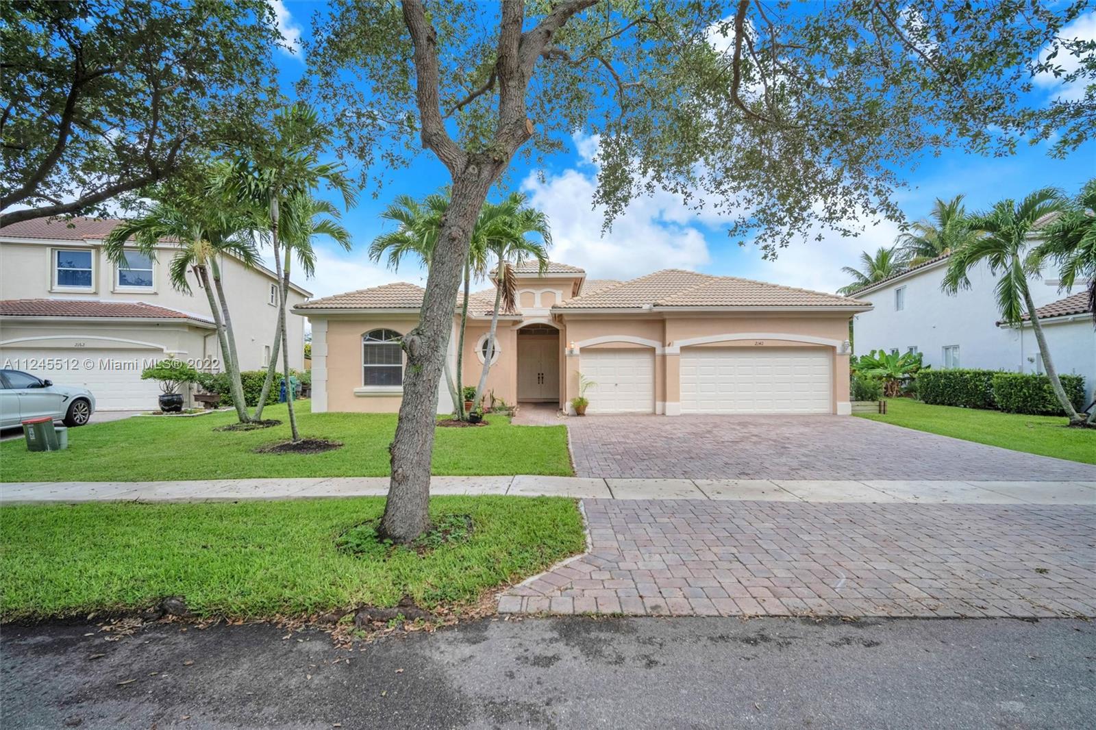 2142 SW 129th Ave