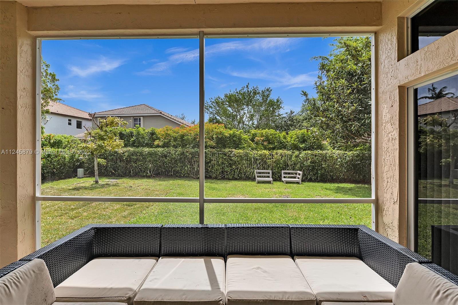 3711 Falcon Ridge Cir