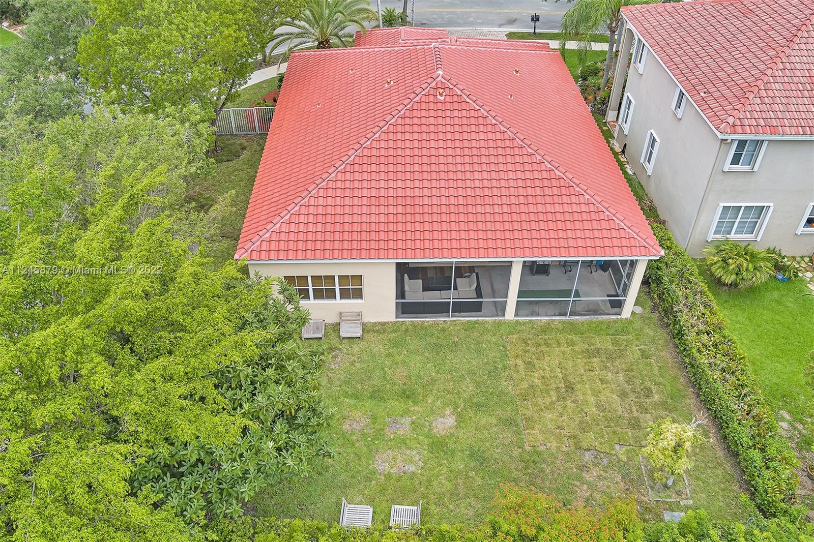 3711 Falcon Ridge Cir