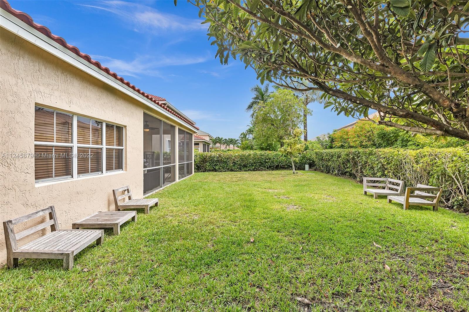 3711 Falcon Ridge Cir