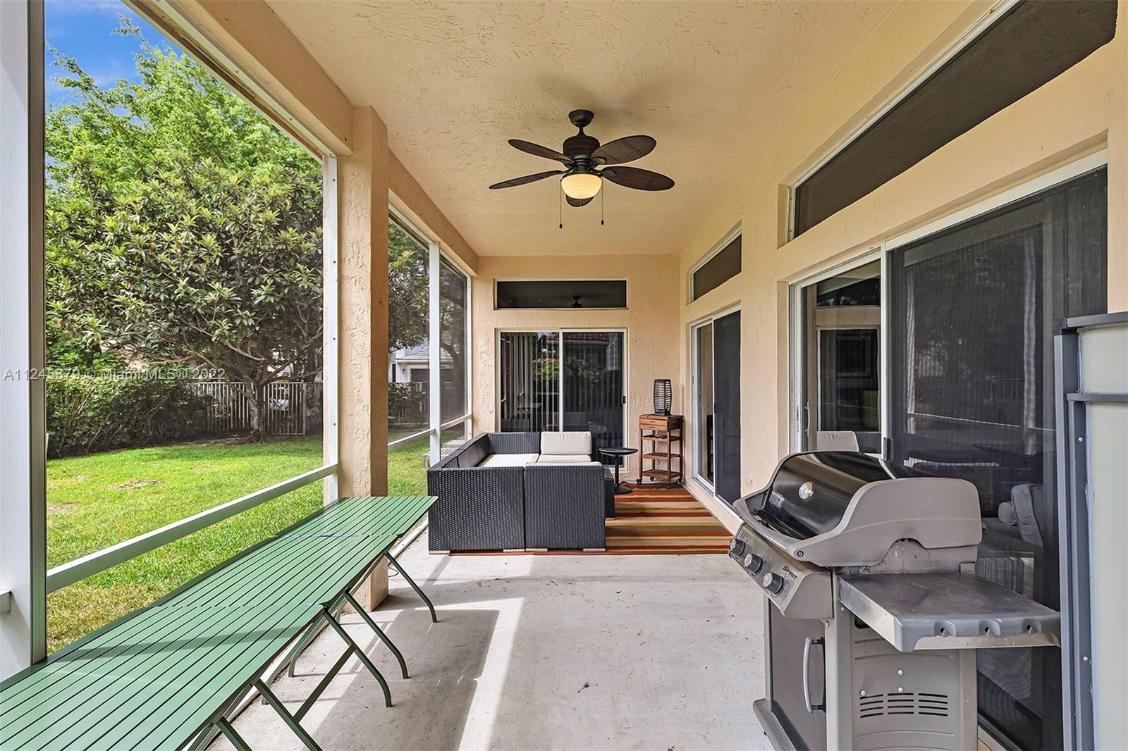 3711 Falcon Ridge Cir