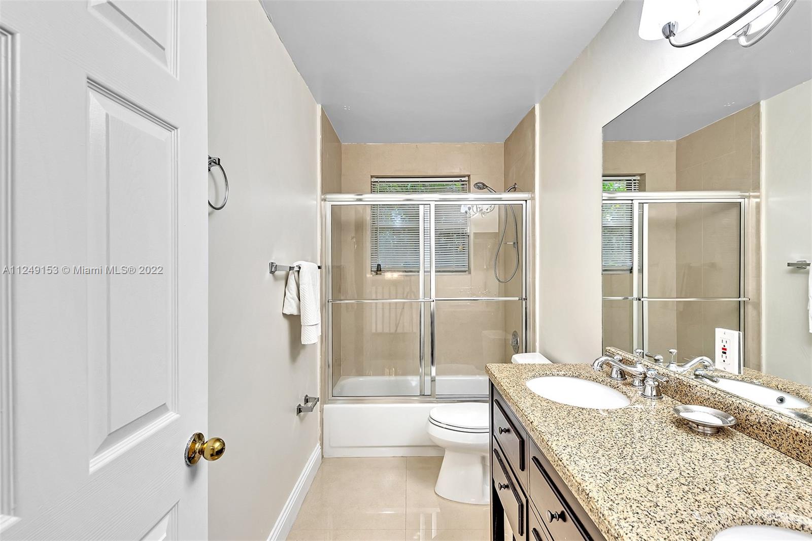 17852 NW 15th Ct Unit: 17852