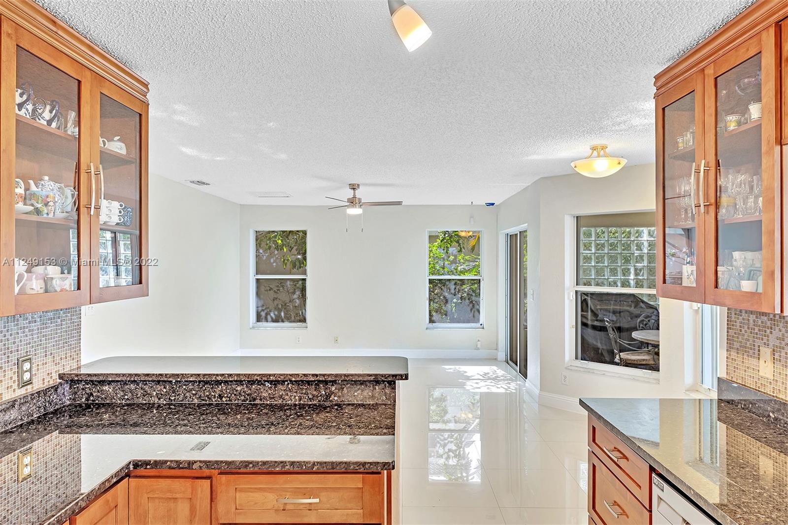 17852 NW 15th Ct Unit: 17852