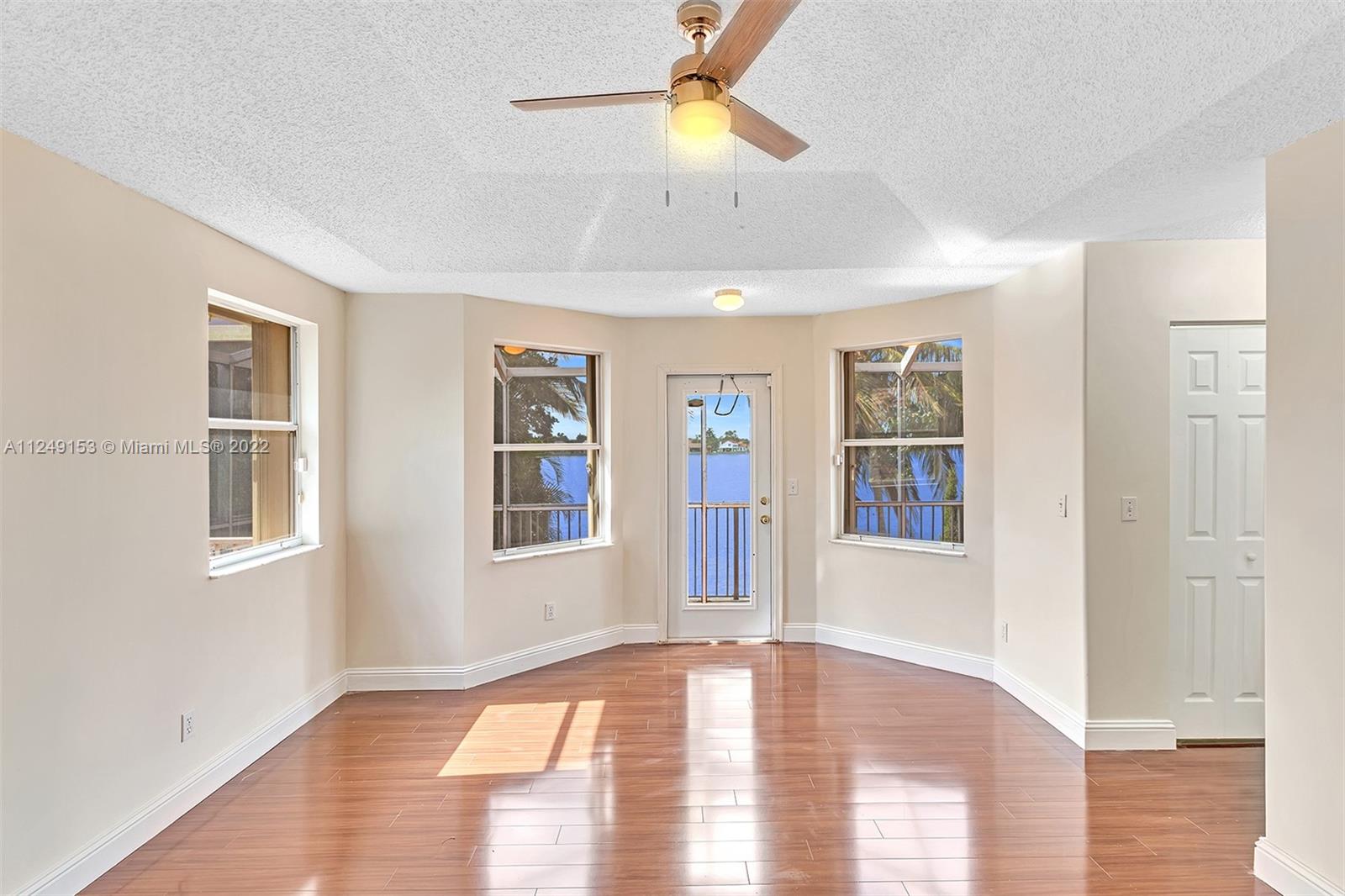 17852 NW 15th Ct Unit: 17852