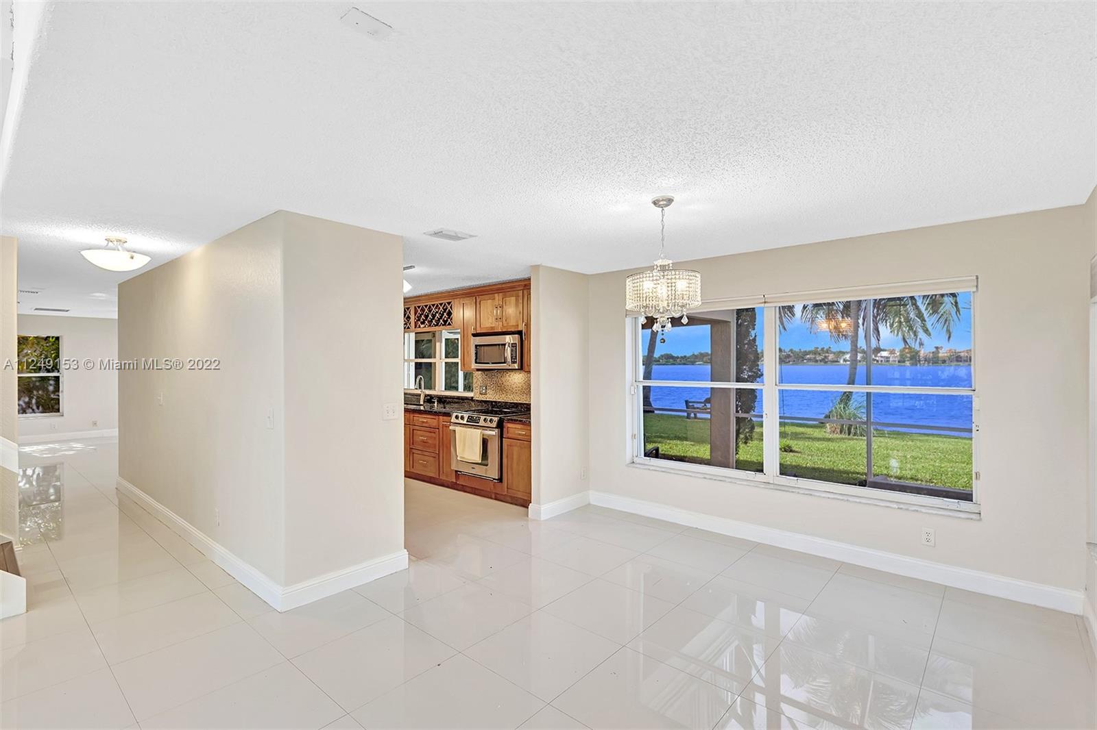 17852 NW 15th Ct Unit: 17852